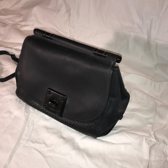 Coach leather purse - Picture 5 of 9